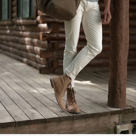 Nisolo Other - Nisolo 8.5 men’s boots waxed all weather brown leather boots lace up